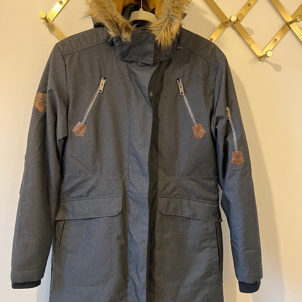 Winter Jacket - Picture 1 of 5